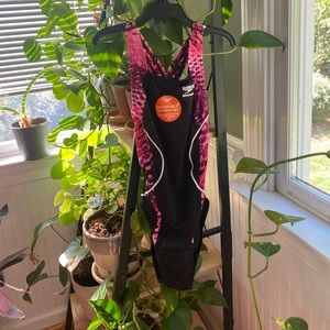 Speedo Onepiece SwimSuit NWT